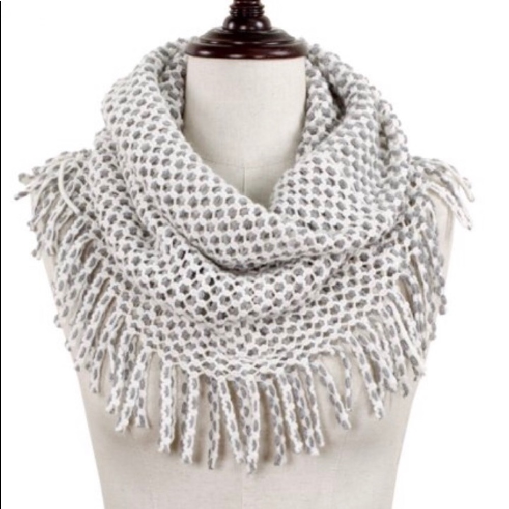 Mini tube scarf